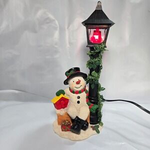 Bed Bath & Beyond Snowman Lamp Holiday Christmas Decor Polyresin 10.5 Inch